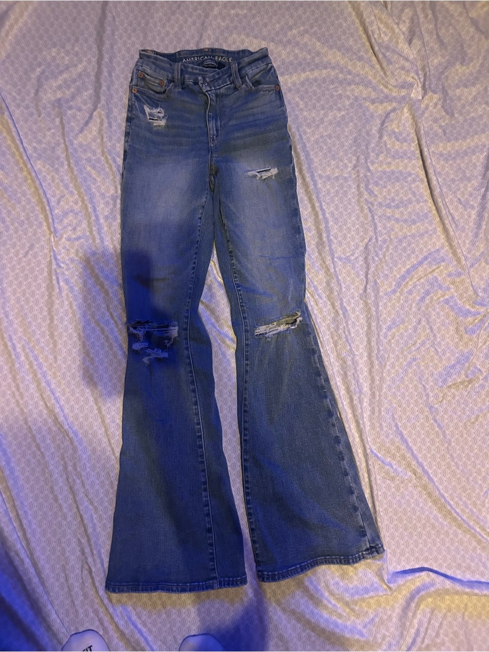 American Eagle Outfitters Distressed Blue Flare Jeans size 000